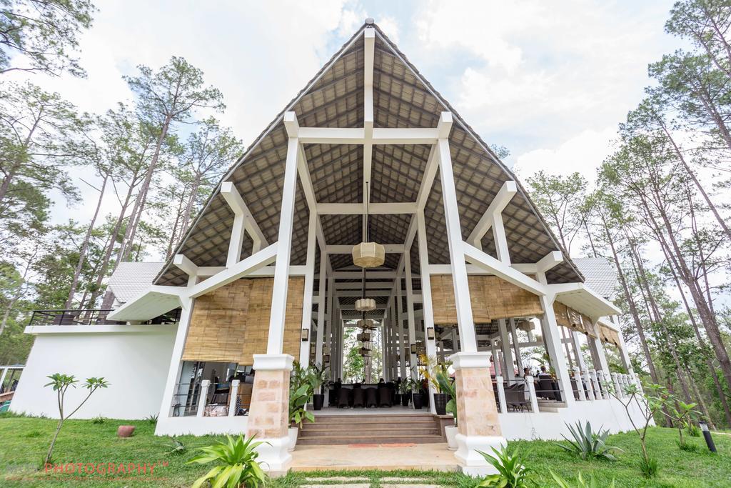 Vkirirom Pine Resort Chambak Dangkom Buitenkant foto